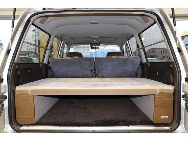 TOYOTA LANDCRUISER van 1992