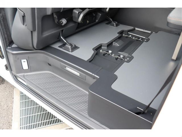 TOYOTA HIACE van 2WD 2023