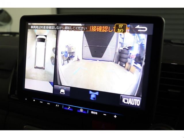 TOYOTA HIACE van 4WD 2024