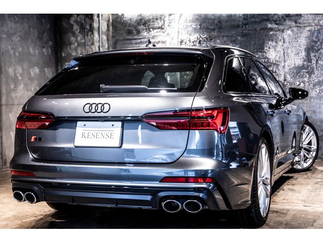 AUDI AUDI S6 AVANT 2022