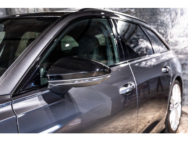 AUDI AUDI S6 AVANT 2022