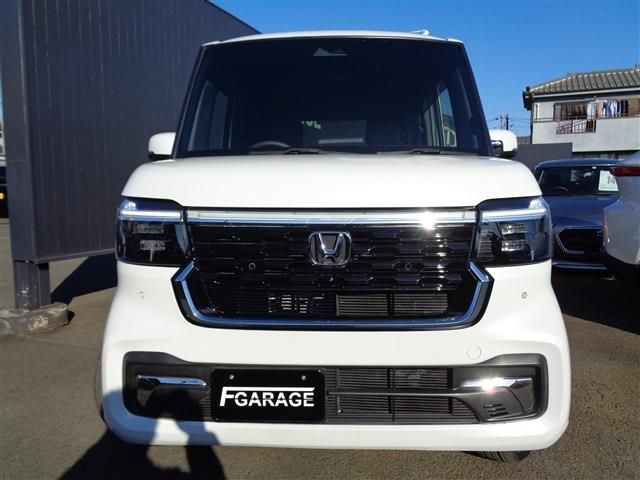 HONDA N BOX CUSTOM 2023