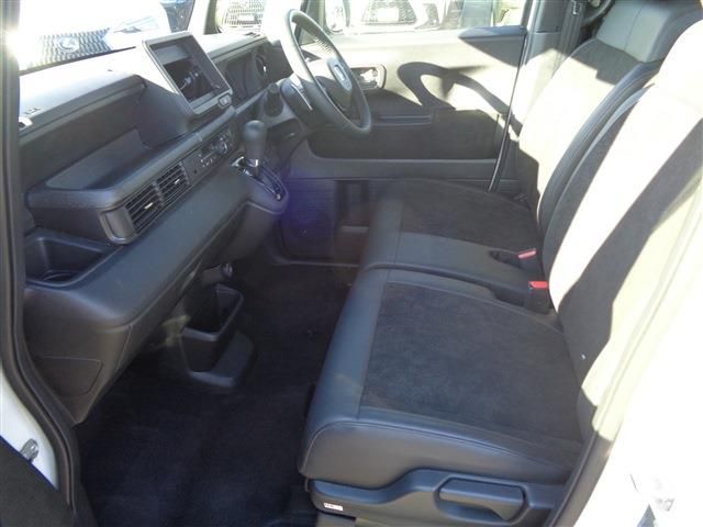 HONDA N BOX CUSTOM 2023