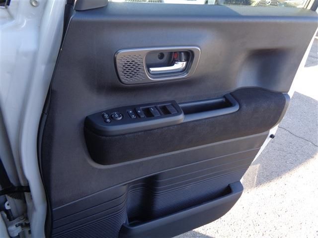 HONDA N BOX CUSTOM 2023