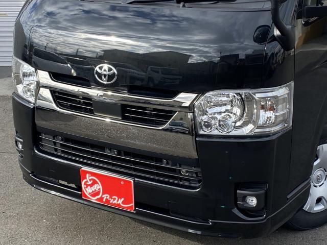 TOYOTA HIACE van 4WD 2023