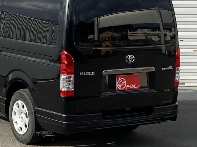 TOYOTA HIACE van 4WD 2023