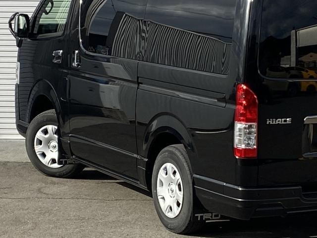 TOYOTA HIACE van 4WD 2023