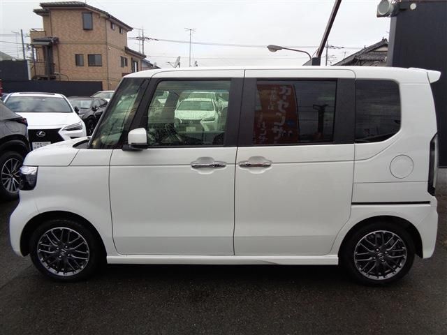 HONDA N BOX CUSTOM 2024