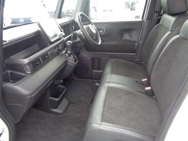 HONDA N BOX CUSTOM 2024