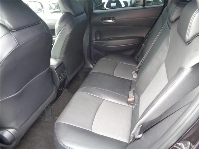 TOYOTA COROLLA CROSS HYBRID 2024