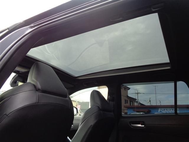 TOYOTA COROLLA CROSS HYBRID 2024