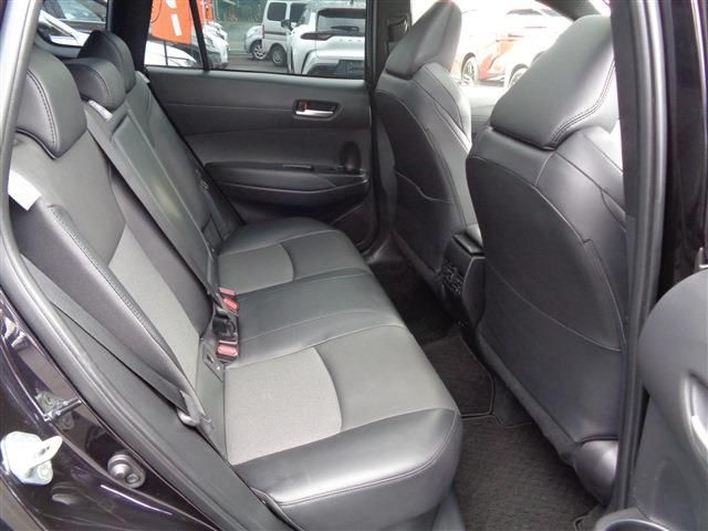 TOYOTA COROLLA CROSS HYBRID 2024