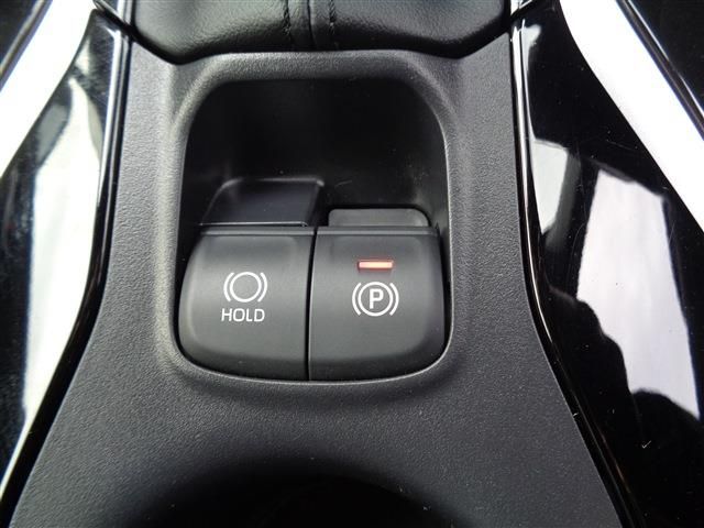 TOYOTA COROLLA CROSS HYBRID 2024