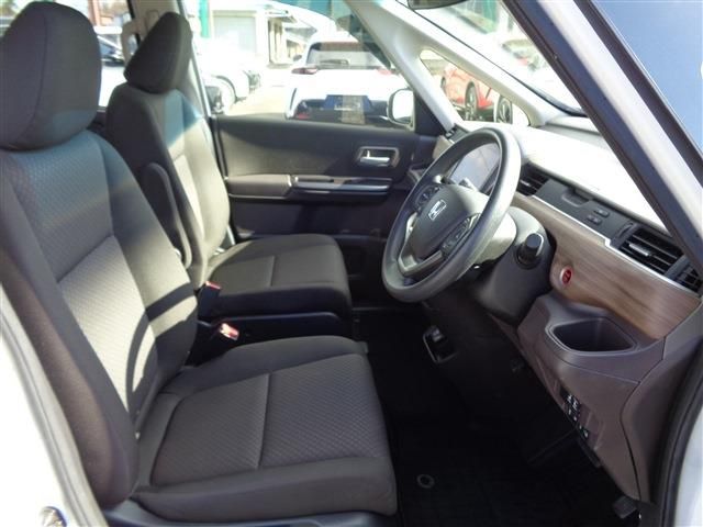 HONDA FREED HYBRID 2023