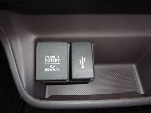 HONDA FREED HYBRID 2023