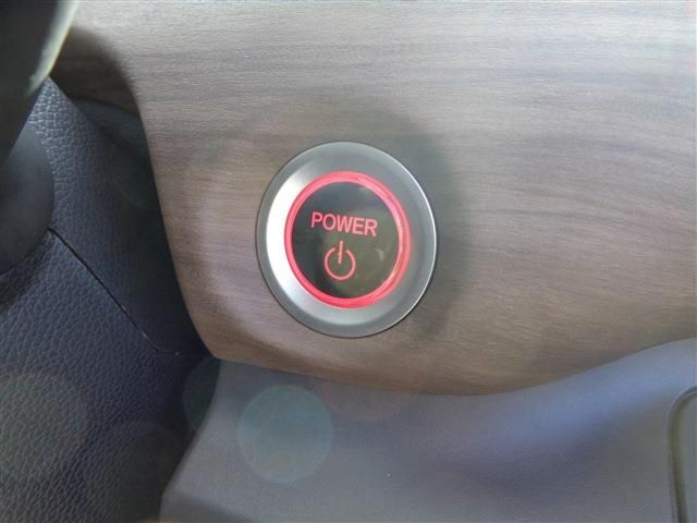 HONDA FREED HYBRID 2023