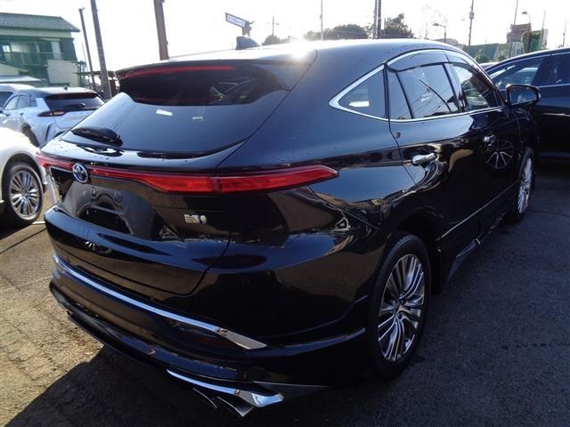 TOYOTA HARRIER HYBRID 2023