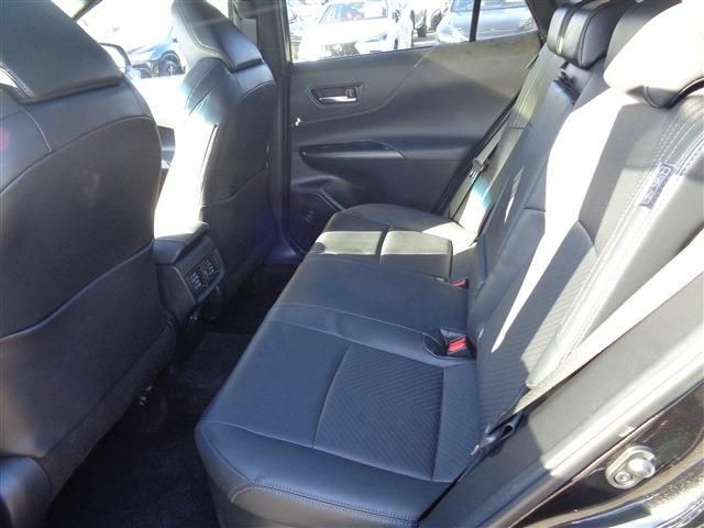 TOYOTA HARRIER HYBRID 2023