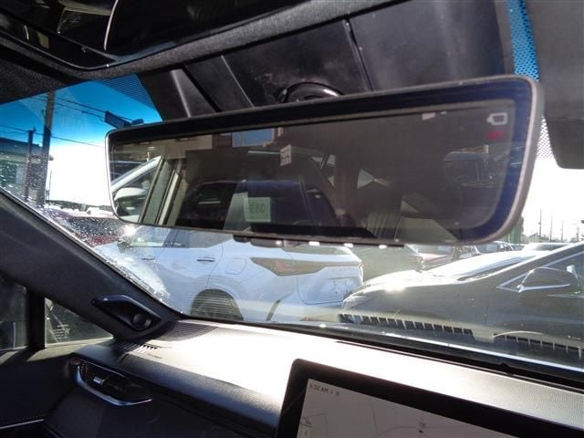 TOYOTA HARRIER HYBRID 2023