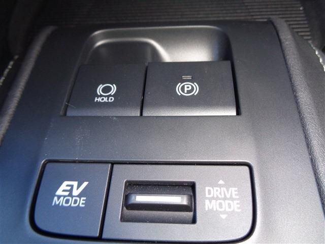 TOYOTA HARRIER HYBRID 2023