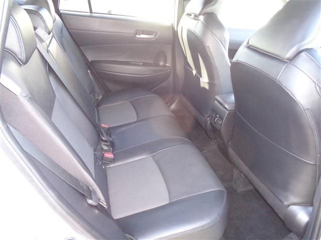 TOYOTA COROLLA CROSS HYBRID 2024