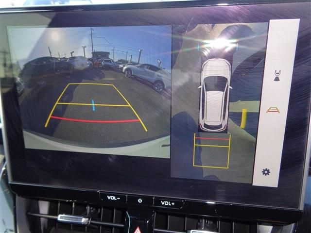 TOYOTA COROLLA CROSS HYBRID 2024