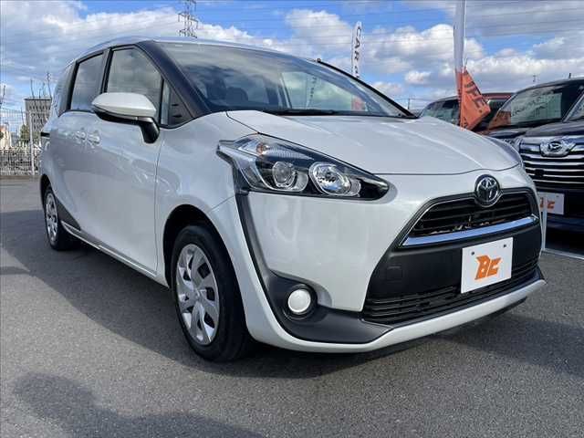 TOYOTA SIENTA 2017