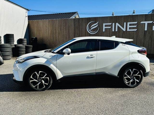 TOYOTA C-HR 2017