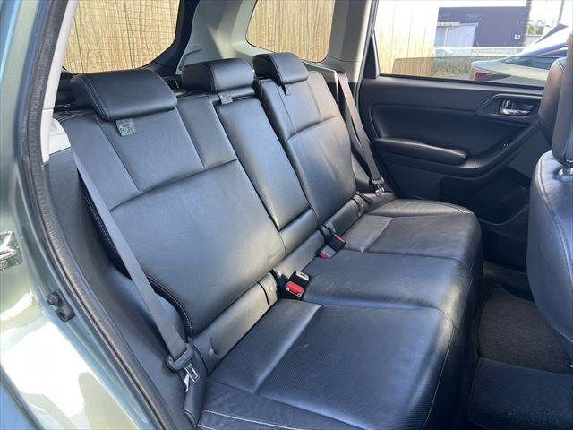 SUBARU FORESTER 2016