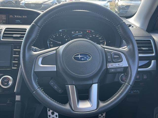 SUBARU FORESTER 2016