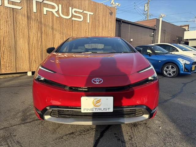 TOYOTA PRIUS 2023