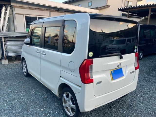 DAIHATSU TANTO 4WD 2014