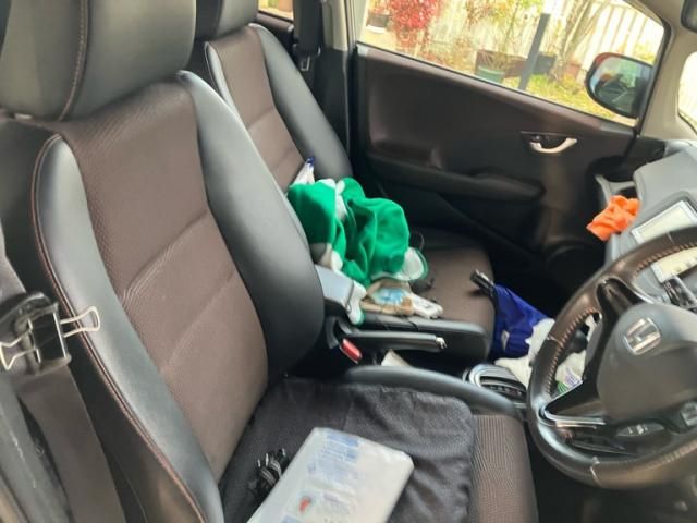 HONDA FIT SHUTTLE HYBRID 2011