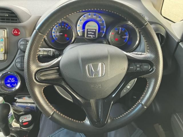 HONDA FIT SHUTTLE HYBRID 2011