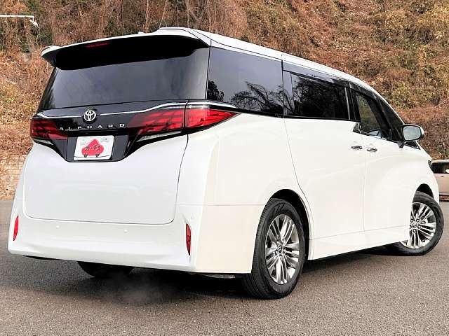 TOYOTA ALPHARD 2025