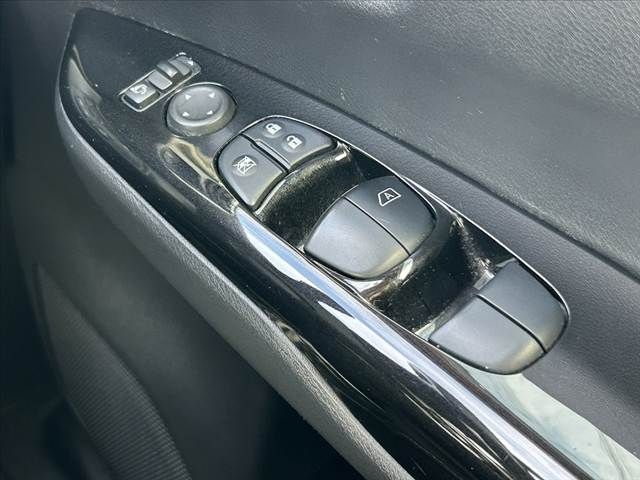 NISSAN SERENA  S-HYBRID 2016