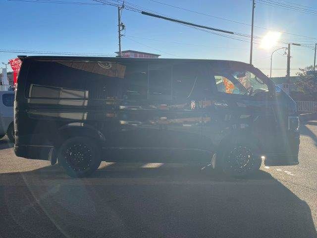 TOYOTA HIACE van 2WD 2009