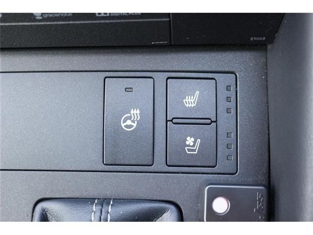 TOYOTA LEXUS RC200t 2017