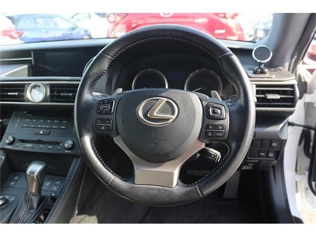 TOYOTA LEXUS RC200t 2017