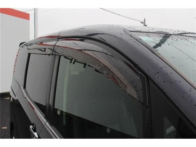 TOYOTA ESQUIRE HYBRID 2014