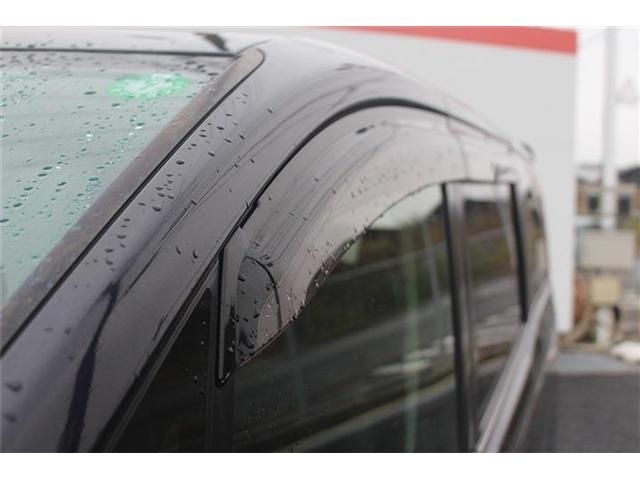 TOYOTA ESQUIRE HYBRID 2014