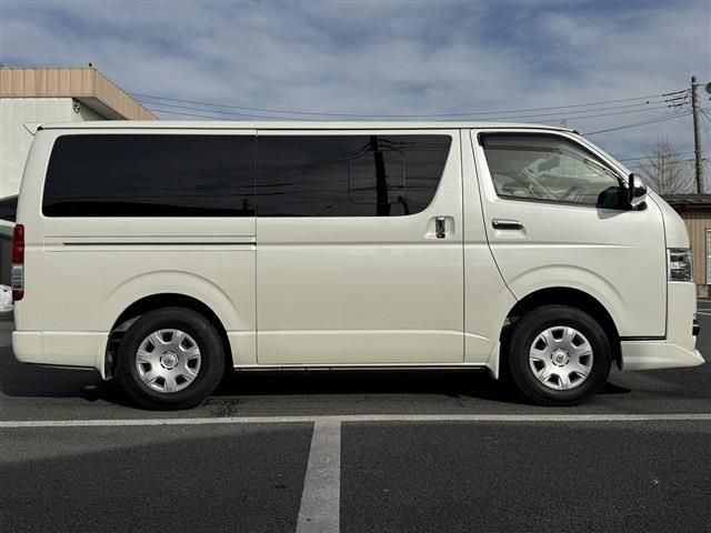TOYOTA HIACE van 4WD 2014