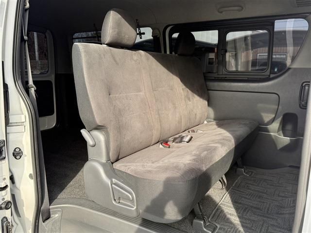 TOYOTA HIACE van 4WD 2014