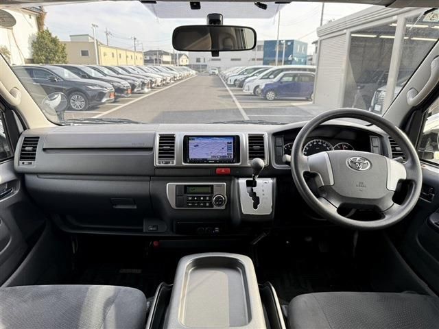 TOYOTA HIACE van 4WD 2014