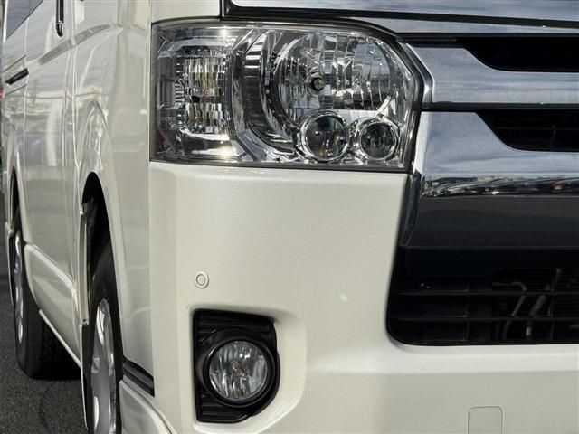 TOYOTA HIACE van 4WD 2014