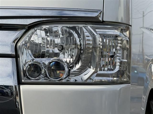 TOYOTA HIACE van 4WD 2014