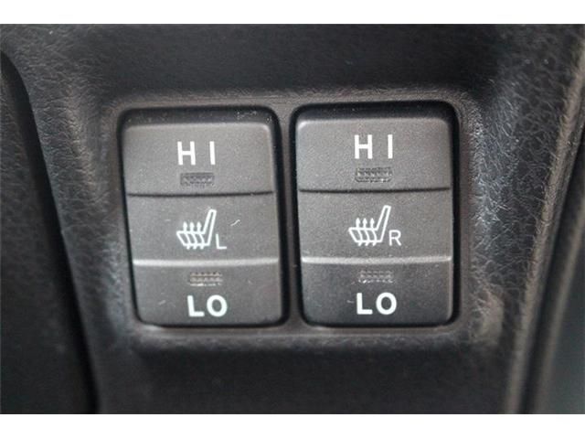 TOYOTA VOXY HYBRID 2017