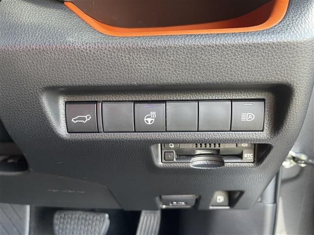 TOYOTA RAV4 HYBRID 4WD 2022