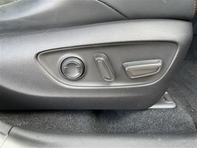 TOYOTA RAV4 HYBRID 4WD 2022