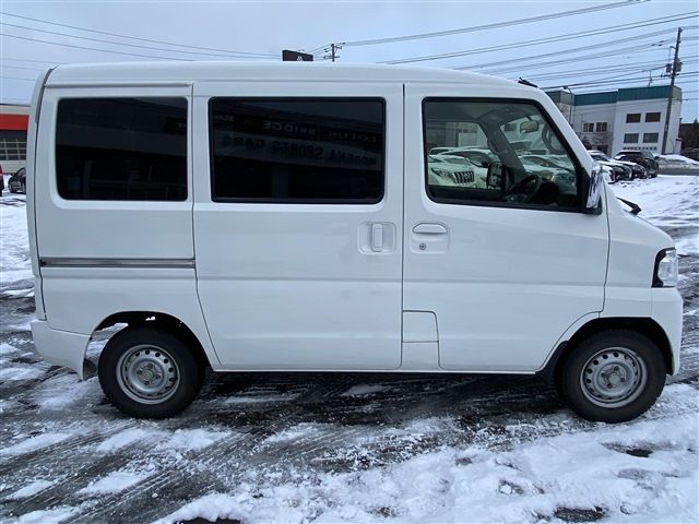 NISSAN CLIPPER van 4WD 2013